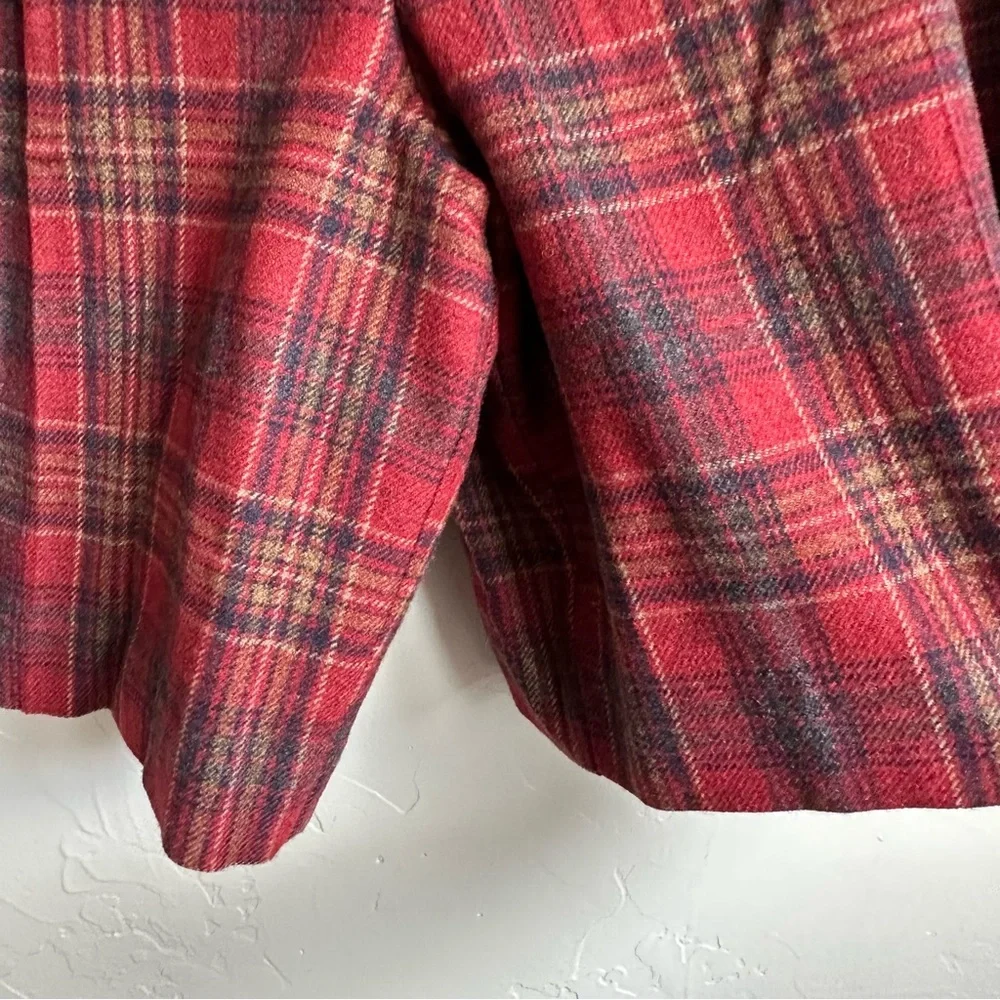 Pendleton Vintage Women Red Gray‎ Plaid 100% Wool Shorts Preppy Fall Size 14 EUC